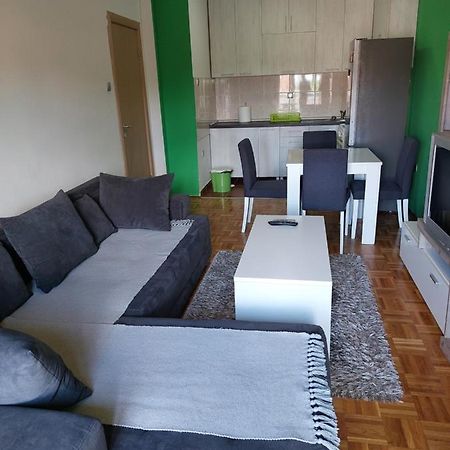 Apartament Oaza Mira + Free Parking Nowy Sad Zewnętrze zdjęcie